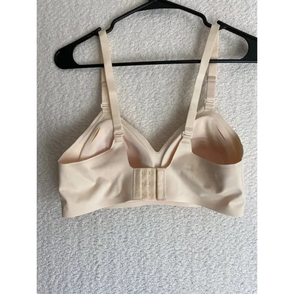 Comfelie Seamless Wireless Bra Cream Size XL New with Tags - Picture 4 of 10